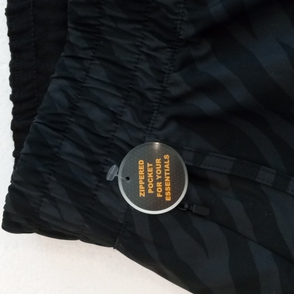 Avia Running Shorts - Picture 3 of 9